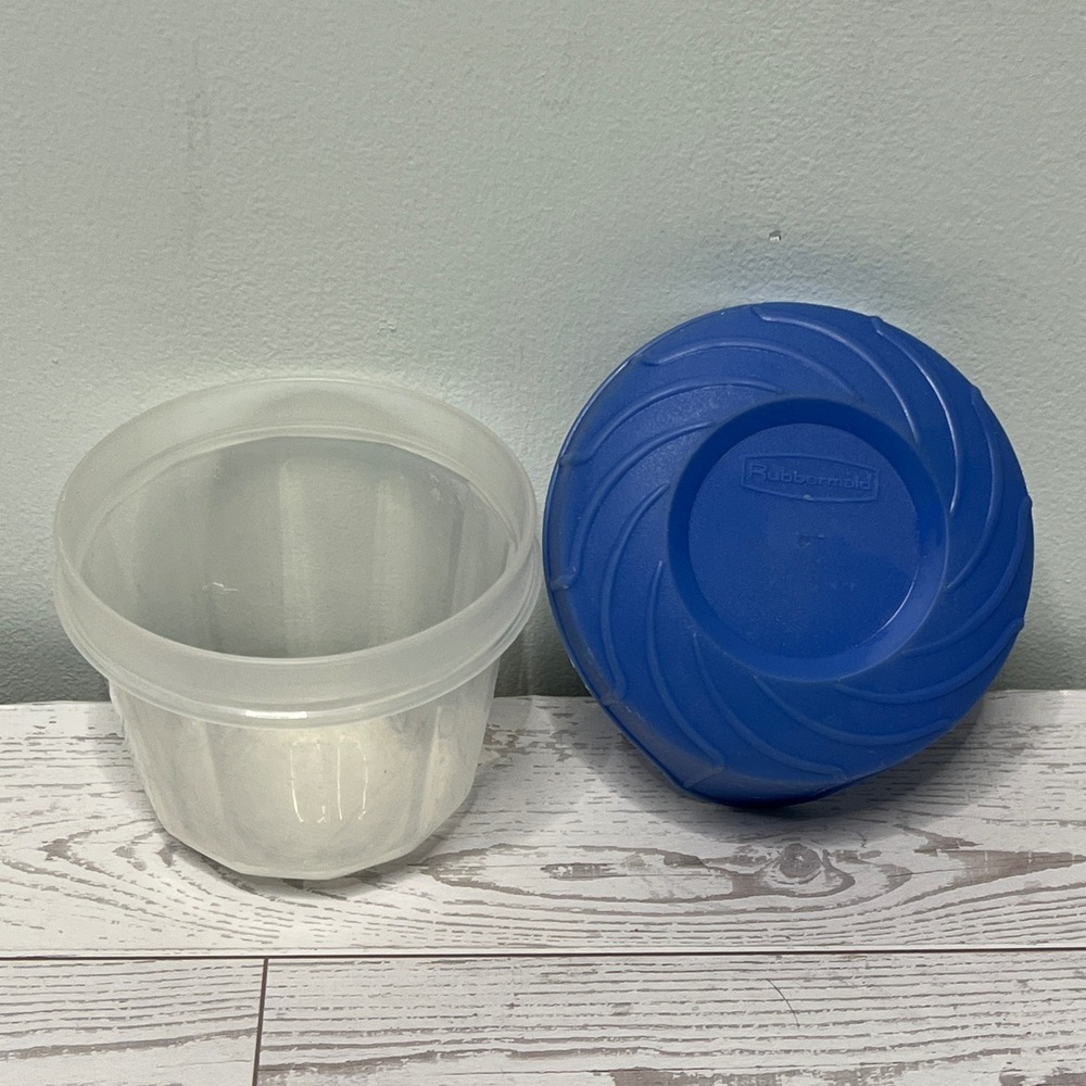 Rubbermaid‎ Servin Saver 8.2oz 244ml Clear Blue Swirl Lid Container 552 J 552 F